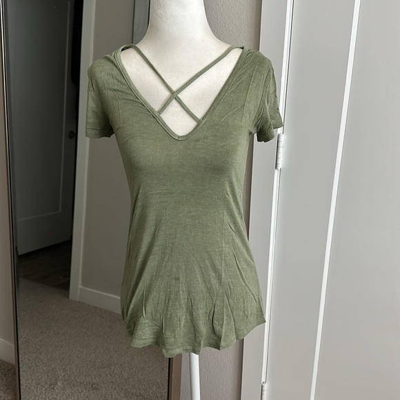 Bundle Tees & Tanks - Picture 6 of 11